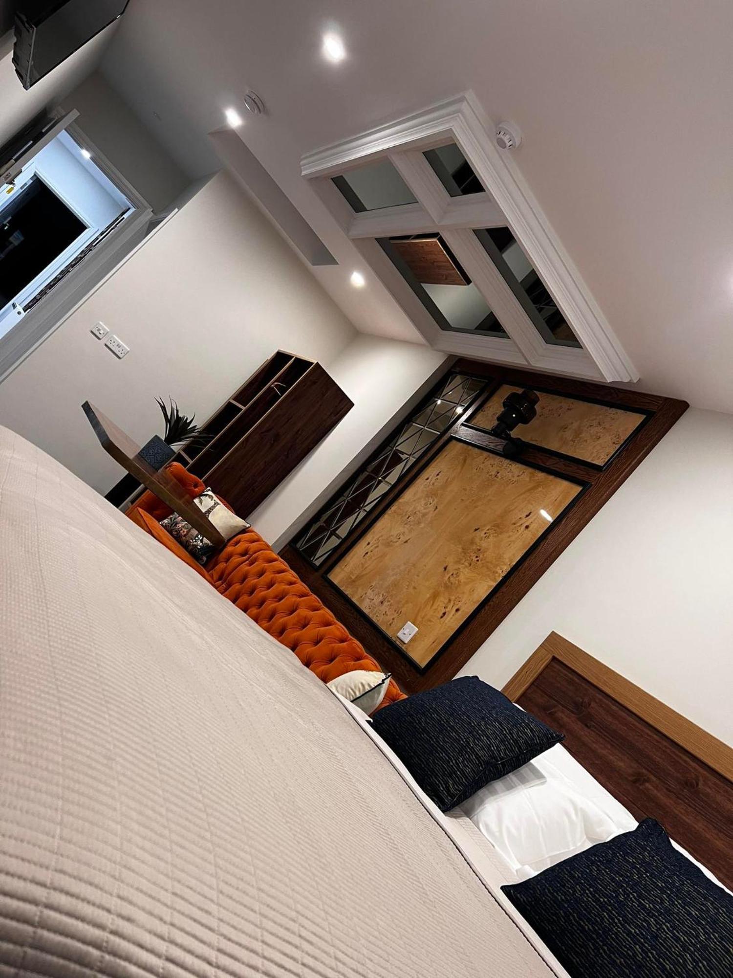 53 Luxury Rooms Maynooth Exterior photo